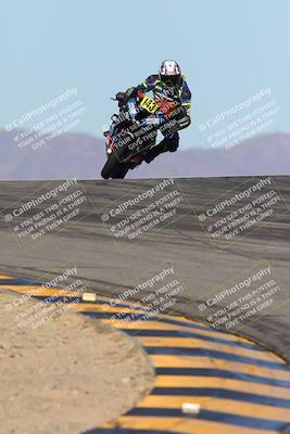 media/Feb-03-2024-SoCal Trackdays (Sat) [[767c60a41c]]/1-Turns 9 and 10 (940am)/